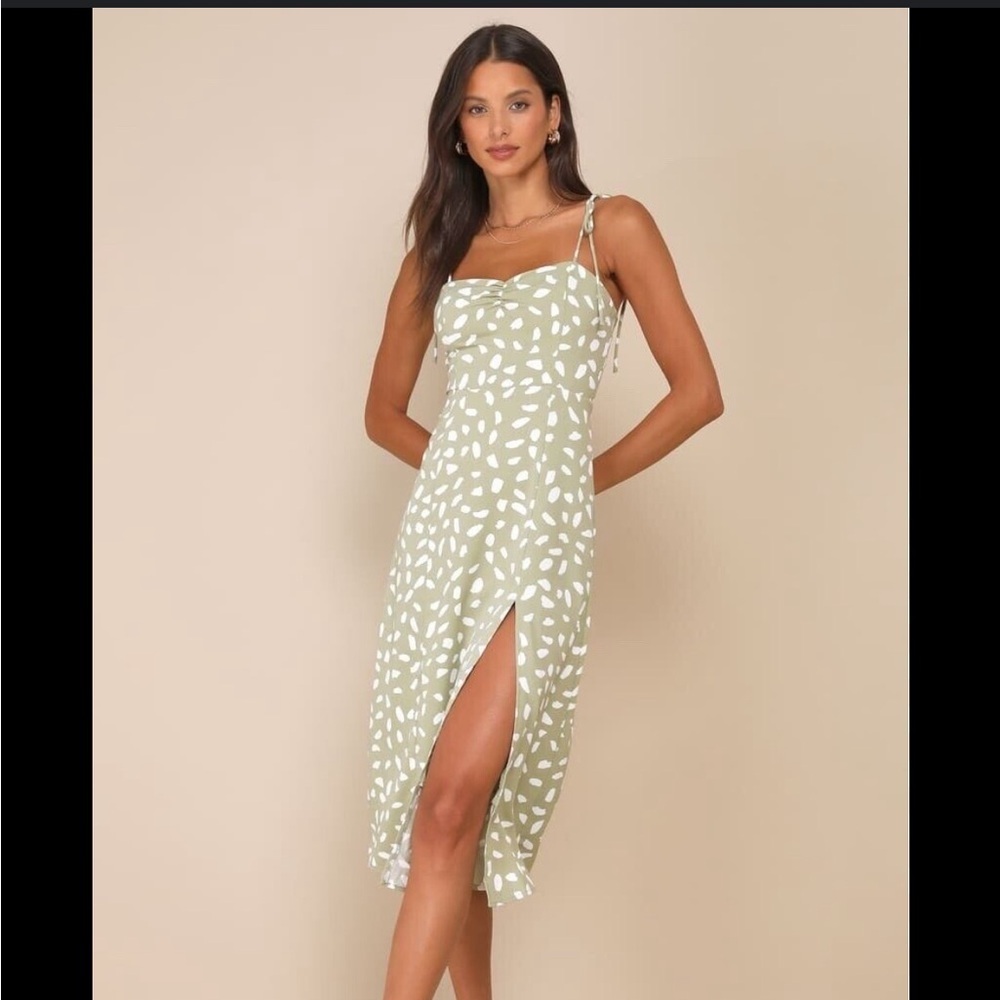 Lulu's Green and White Midi Dress